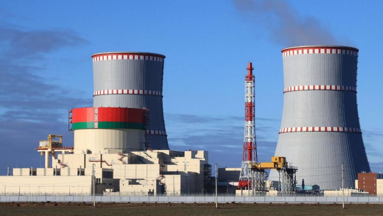 Кто станет потребителем новых объемов энергии? Россия советует Беларуси не спешить с постройкой второй АЭС или третьего энергоблока в Островце