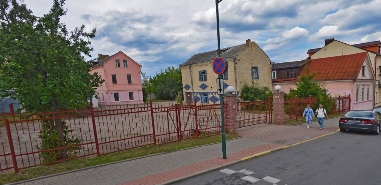 В историческом центре Гродно по цене «трешки» продается целый комплекс зданий