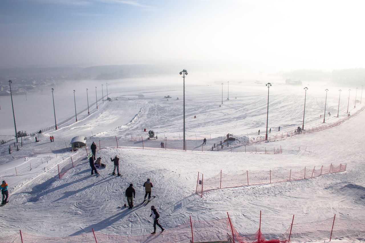 Гродненский горнолыжный центр начинает работу. Пока только с учебной трассы