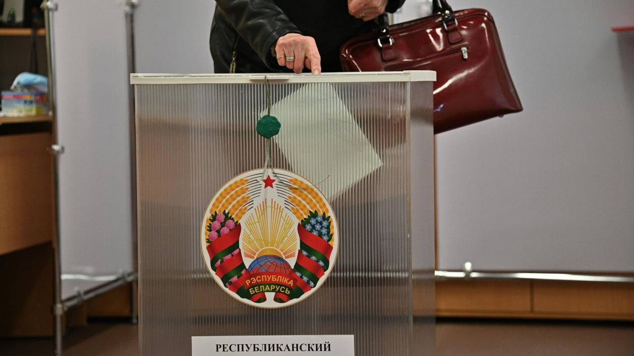 Белорусов призывают поучаствовать в финансировании выборов
