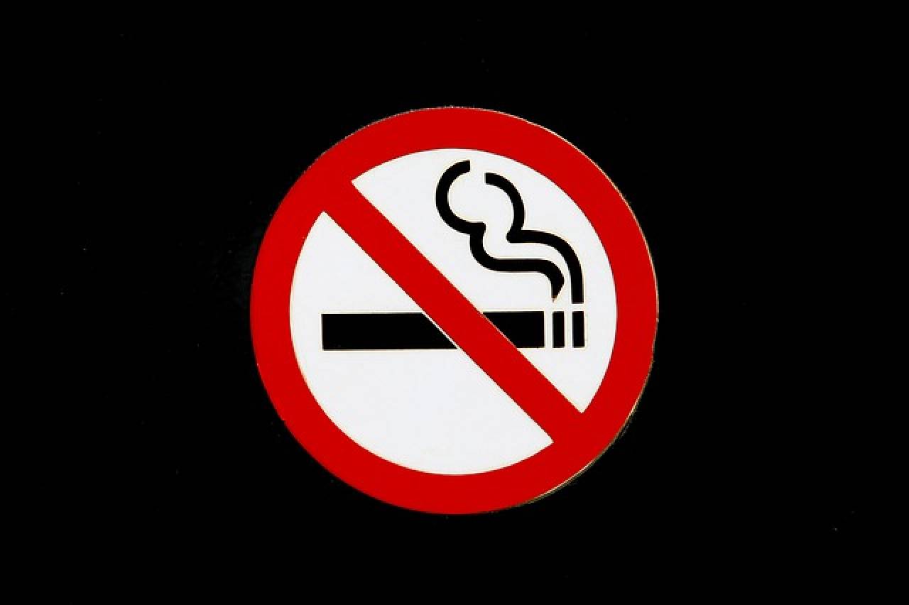 В Беларуси каждый пятый курильщик отказался от сигарет. Это может сэкономить стране баснословные деньги