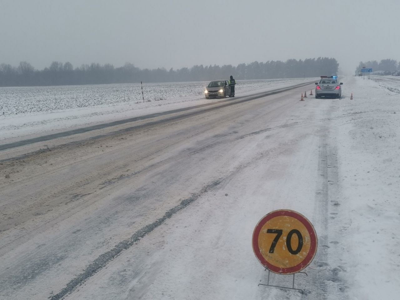 В ГАИ Гродно рассказали о последствиях снегопада в регионе и дали советы водителям
