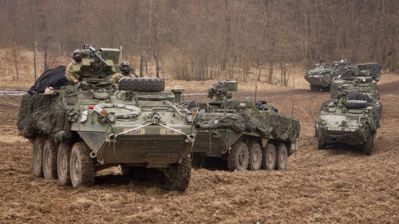 В Польше в 30 км от Гродно встал батальон американских БТР Stryker