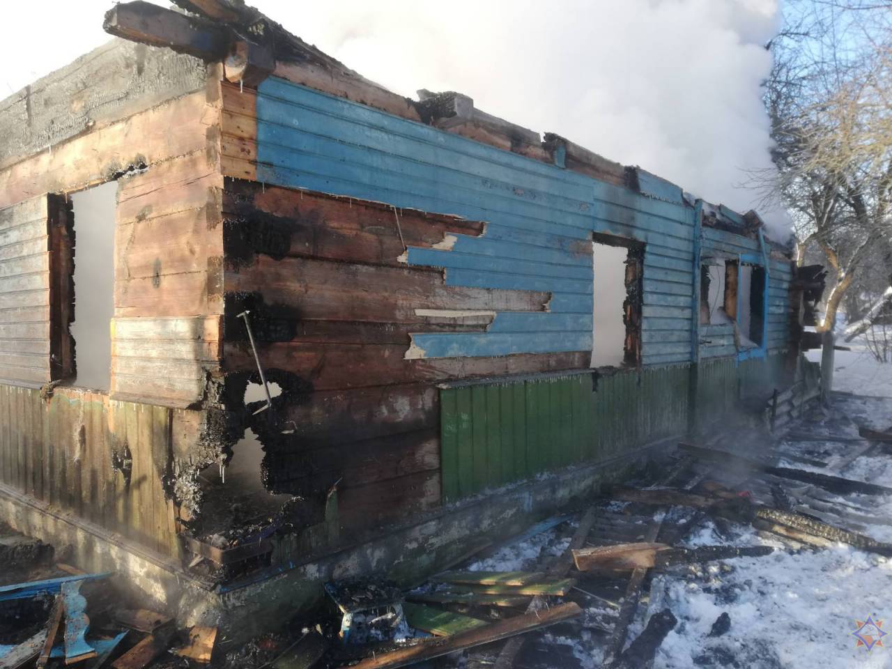 В деревне под Дятлово в страшном пожаре погиб мужчина
