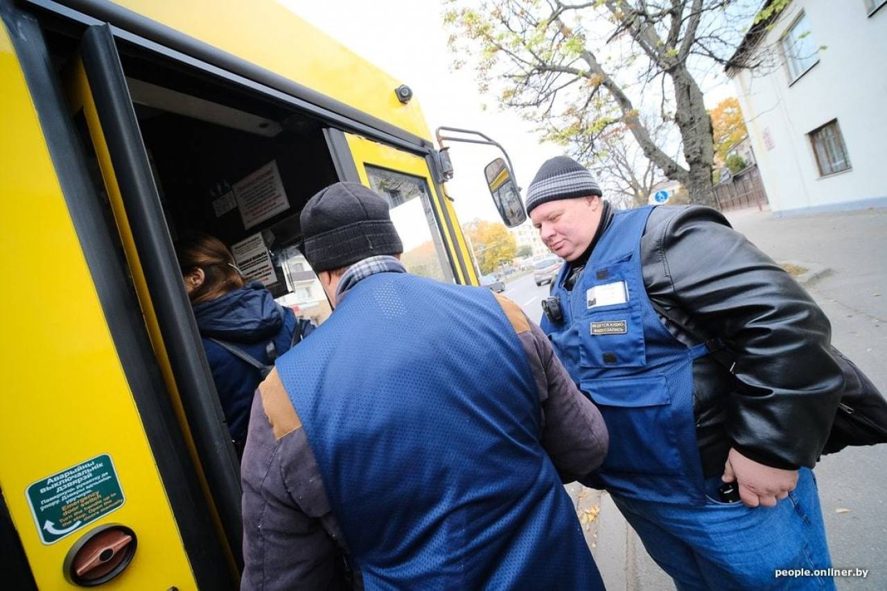 В Гродно набирают контролеров пассажирского транспорта. Сколько готовы платить?