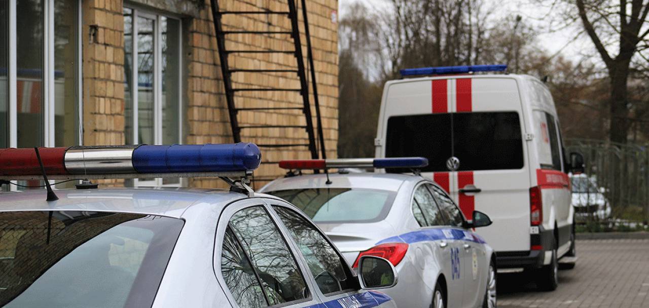В Гродно женщина позвонила в «скорую», а там вызвали милицию, сотрудники которой снова набрали «103»