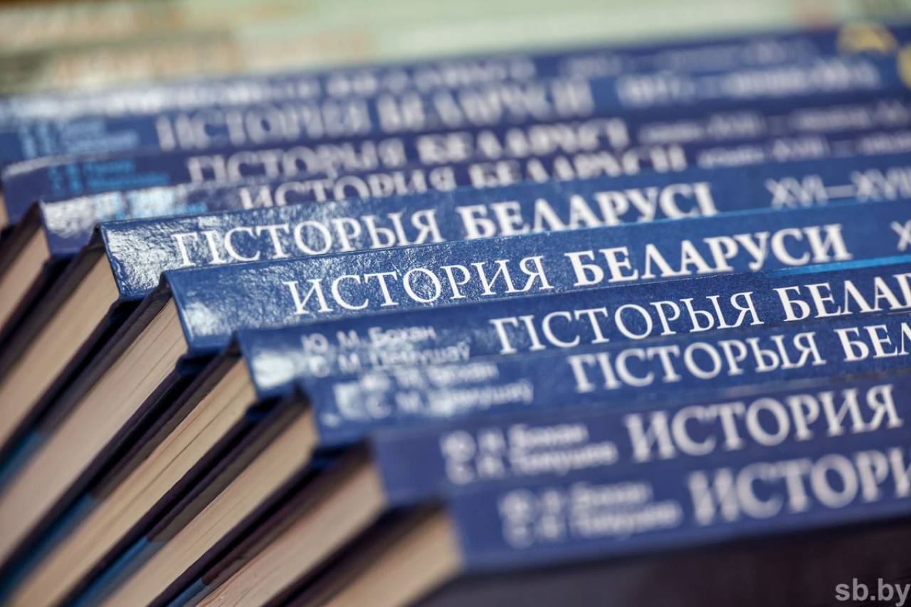 Десятиклассники больше не будут изучать историю Беларуси – появится новый предмет