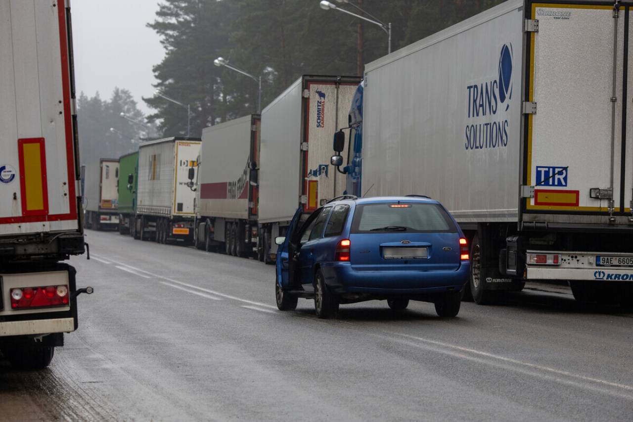 ГТК: литовская таможня не справляется с нагрузкой после закрытия двух пунктов пропуска на границе с Гродненской областью