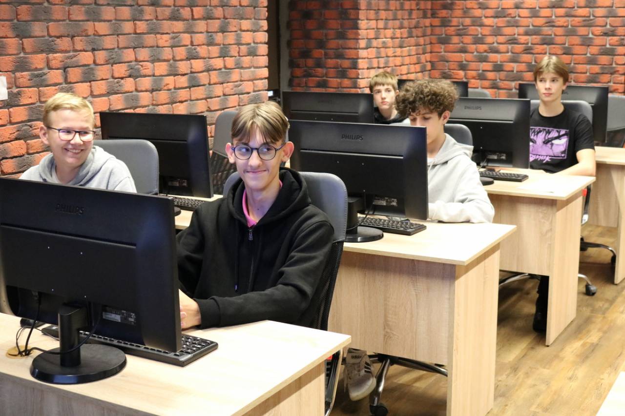 Гродненская ITeen Academy на каникулах научит школьников использовать нейронные сети