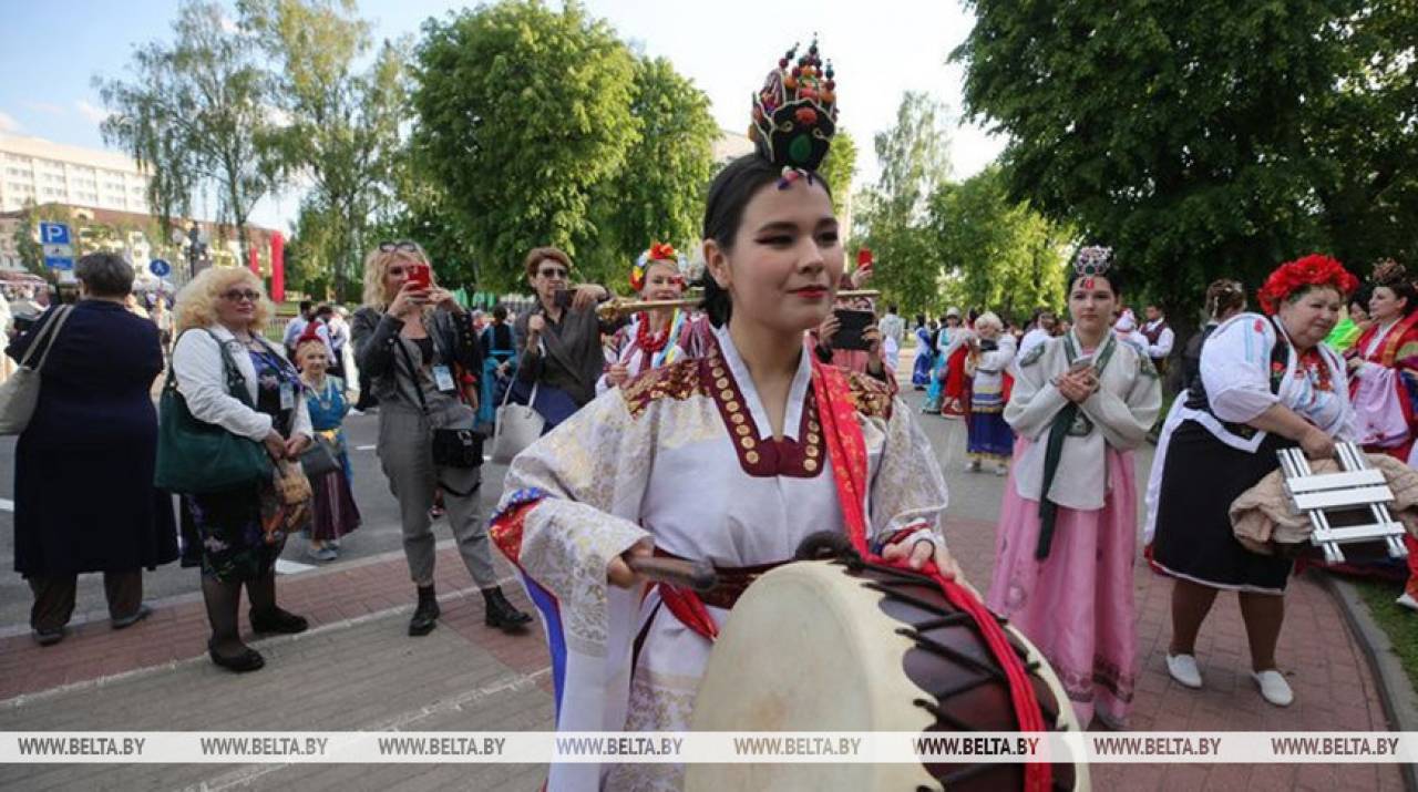 Народные обряды на 19 подворьях. Фестиваль национальных культур пройдет в Гродно уже в этот уикенд