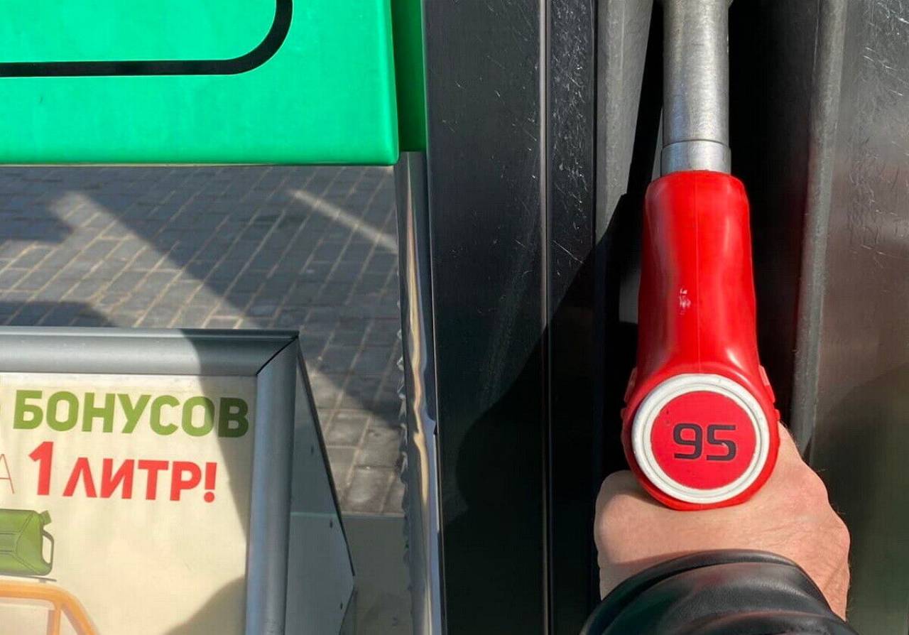 В Беларуси самый щадящий режим роста цен на топливо. Так считают в «Белнефтехиме»