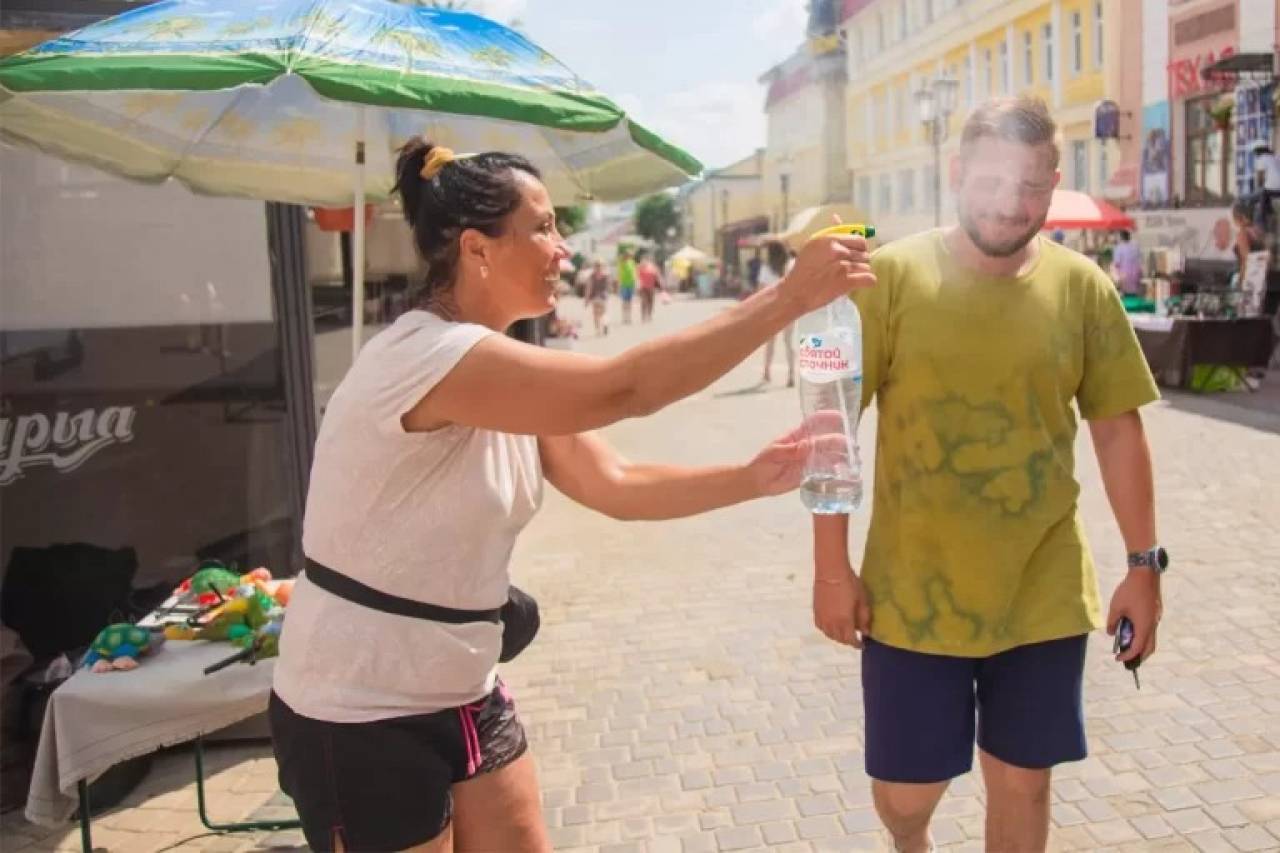 Оранжевый уровень погодной опасности в Беларуси объявлен на четверг из-за жары