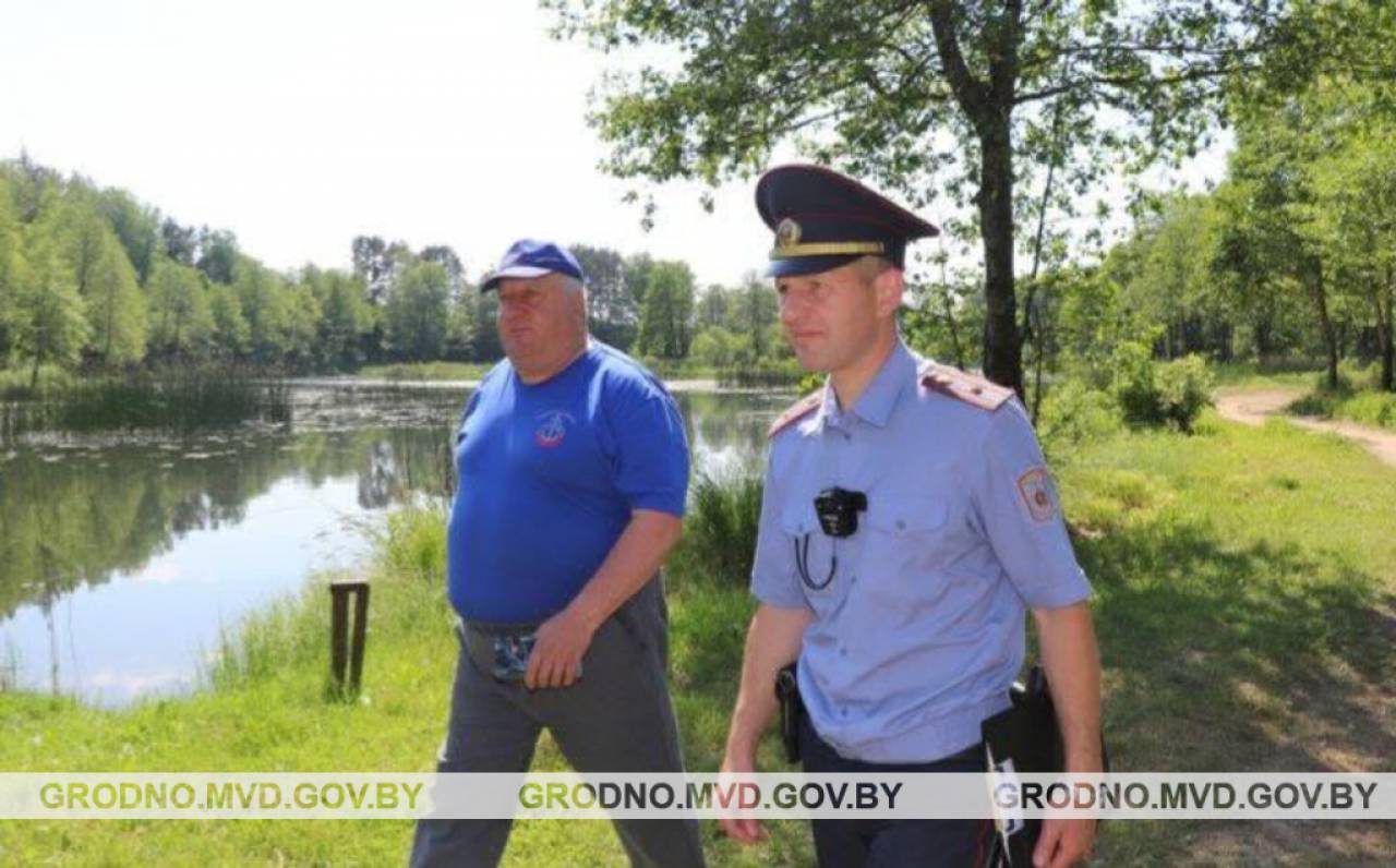 На озере под Ошмянами в ходе рейда милиционеры задержали пьющих алкоголь детей. Как наказали?