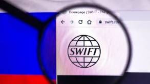 Россию могут отключить от SWIFT. Объясняем, чем это грозит и затронет ли белорусов