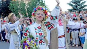 XIII фестиваль национальных культур в Гродно разнообразят конкурсом красоты