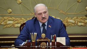 «Не исполняют - вы знаете, что надо делать»: Лукашенко поручил принудительно взыскать долги перед бюджетом