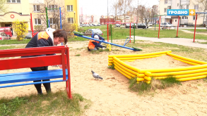 В Ленинском районе Гродно «подкрасят» около 250 детских площадок