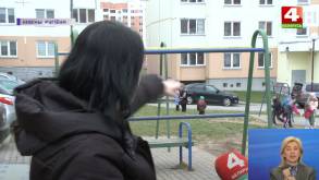 Жители одного из дворов на Ольшанке считают, что их детская площадка слишком опасна для детей: просят перенести ее