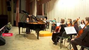 В Гродно незрячая 15-летняя пианистка дала первый сольный концерт