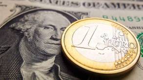 Евро стал дешевле доллара. Вы вообще такое помните?