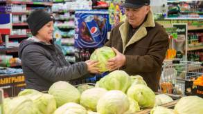 Профсоюзы подвели мониторинг цен в магазинах Беларуси — самые дешевые овощи в Гродненской области