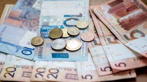 В Минэкономики ожидают, что к концу года реальная зарплата в Беларуси достигнет прошлогоднего уровня