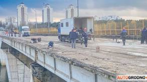 Без перил и асфальта: как сейчас выглядит Новый мост в Гродно