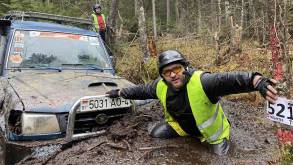 Как внедорожники месили грязь в Гродненской области. Репортаж с трофи-рейда «Рыжий лес — 2022»