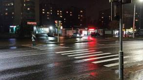 В Гродно авто на пешеходном переходе сбило 6-летнего ребенка: очевидцы говорят, что он с отцом перебегал дорогу на «красный»
