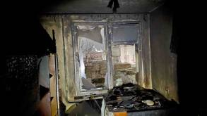 В Щучине горела многоэтажка, погиб человек