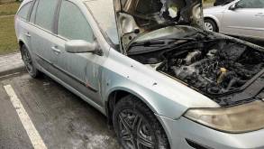 На Ольшанке в Гродно горел автомобиль — спасателей вызвали прохожие