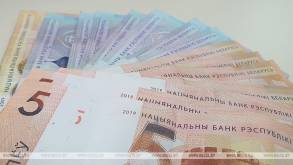 Операторам сотовой связи предоставят право выдавать займы белорусам