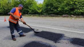 Участок дороги от Ольшанки на Одельск обещают отремонтировать в июле