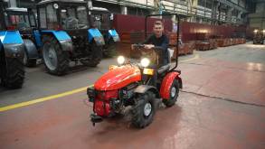 Как производятся мини-трактора и мотоблоки? Репортаж из Сморгони