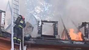 Cпасатели потушили сильный пожар в известной агроусадьбе под Гродно