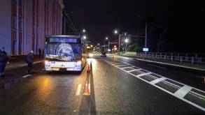Страшная авария произошла рано утром в Гродно: на пешеходном переходе сбили мужчину, его тело извлекали из-под автобуса