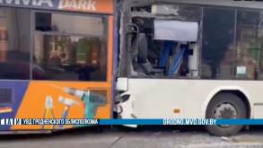 Большой «паровоз»: в Гродно на проспекте Космонавтов столкнулись 2 троллейбуса, автобус и маршрутка