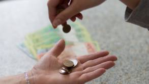 Как в Беларуси правильно давать в долг и «выбивать» деньги с должника