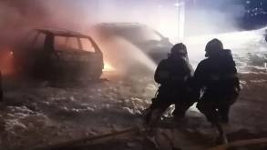 Гродненские спасатели рассказали подробности массового автопожара на Девятовке в Гродно
