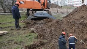 Поврежденный трубопровод на Вишневце в Гродно восстановили в течение дня