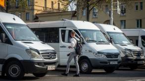 В Беларуси такси и маршрутки, которые не будут зарегистрированы в реестре перевозчиков, будут конфисковывать в доход государства