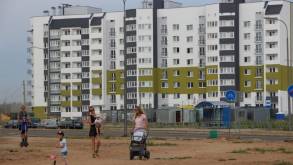 Минтруда: многодетные белорусы продолжают вкладывать семейный капитал в недвижимость