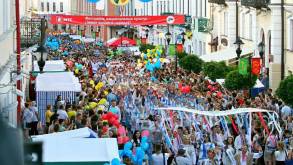 Карнавал по-гродненски: гайд по фестивалю национальных культур в Гродно