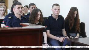 В Гродно две девушки подпили и решили «развлечься» с флагом: приговор суда оказался очень суровым