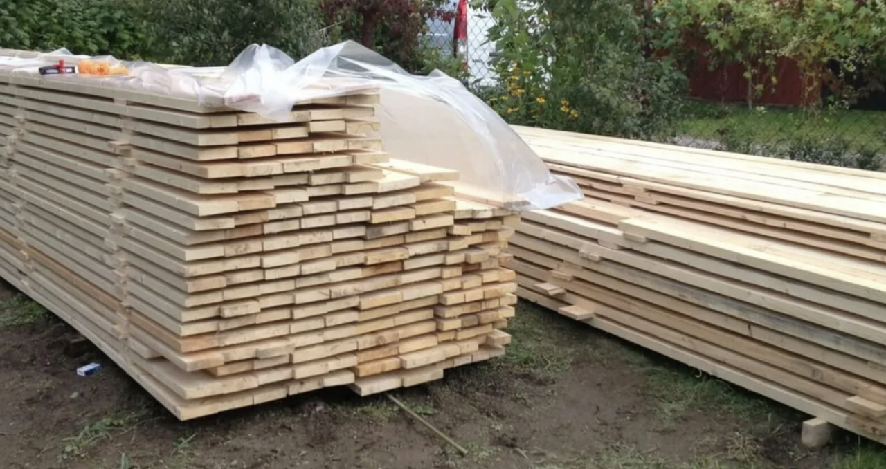 Белорусов начали штрафовать за неправильное использование древесины, которую они купили у лесхозов по суперльготной цене