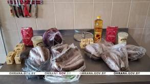 В Слониме с поличным задержали поваров, выносивших продукты из столовой учреждения образования